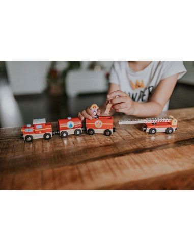 Samochody, garaże, kolejki dla dzieci