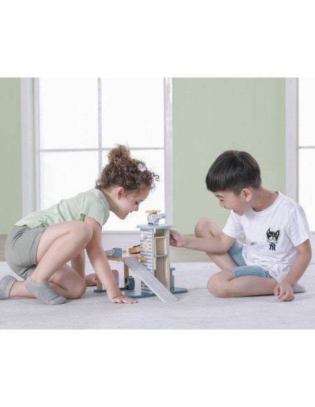 Samochody, garaże, kolejki dla dzieci