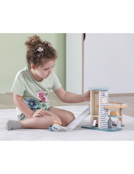 Samochody, garaże, kolejki dla dzieci