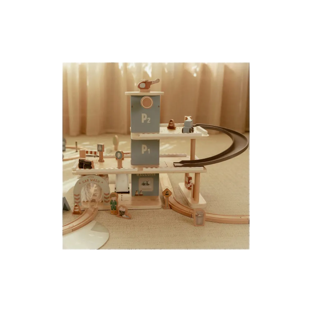 Samochody, garaże, kolejki dla dzieci