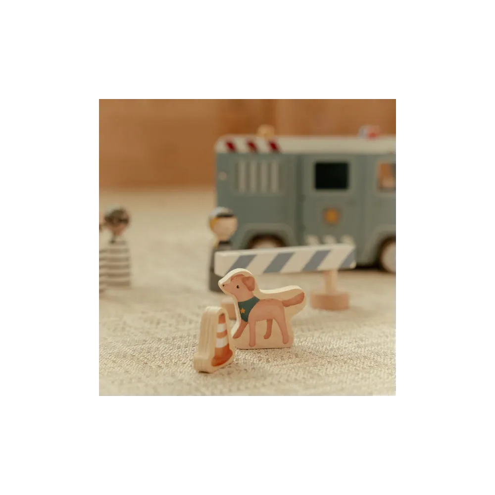 Samochody, garaże, kolejki dla dzieci