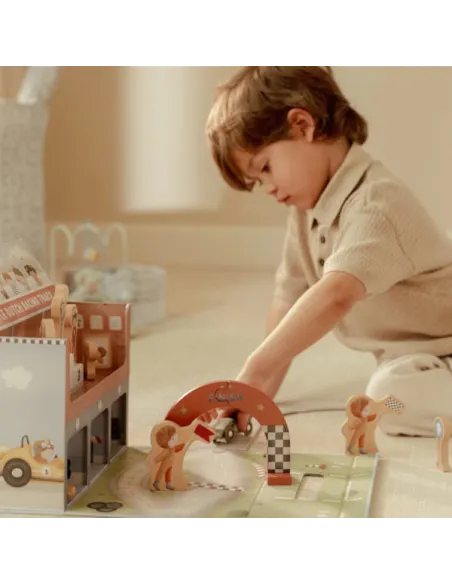 Samochody, garaże, kolejki dla dzieci