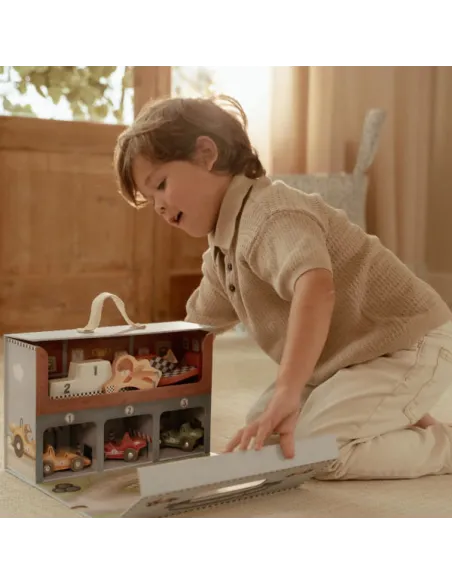 Samochody, garaże, kolejki dla dzieci