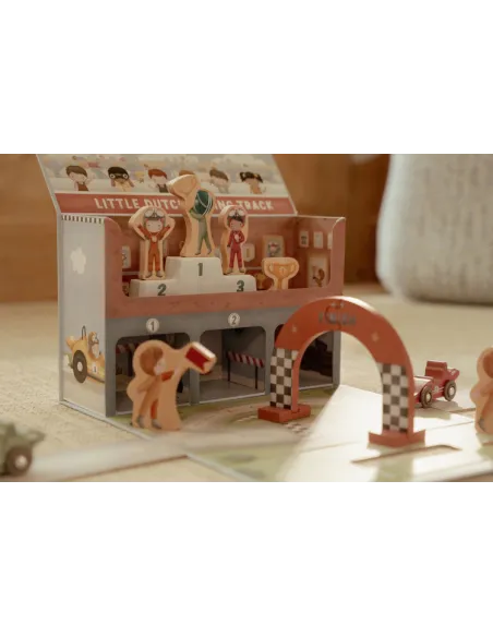 Samochody, garaże, kolejki dla dzieci