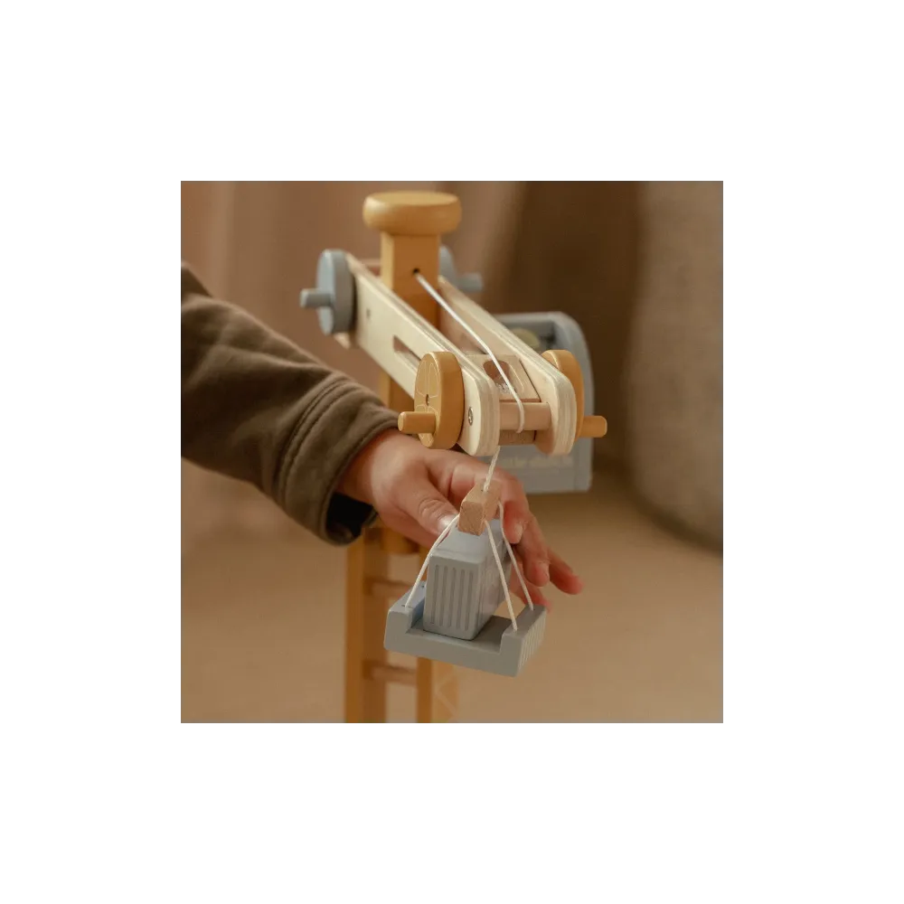 Samochody, garaże, kolejki dla dzieci