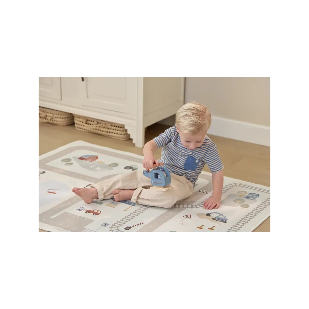 Samochody, garaże, kolejki dla dzieci