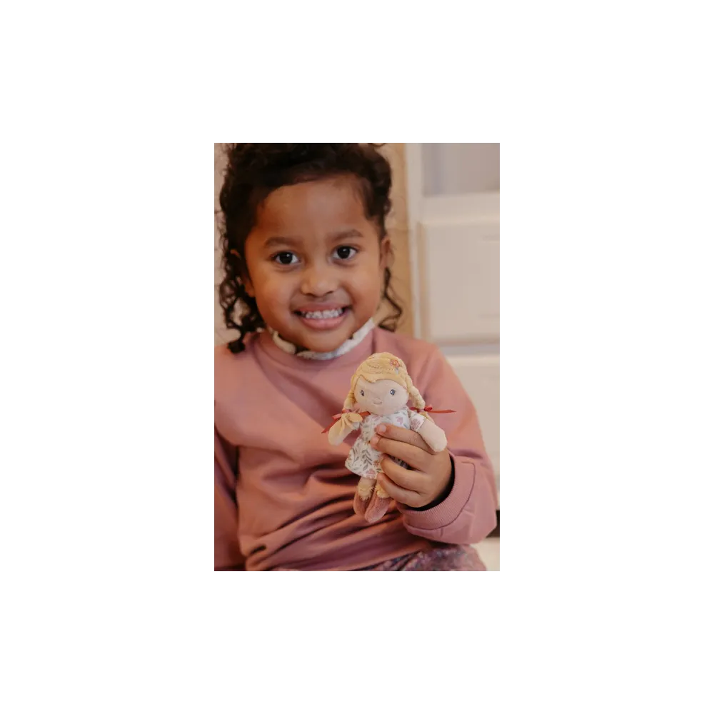 Lalki i akcesoria dla dzieci