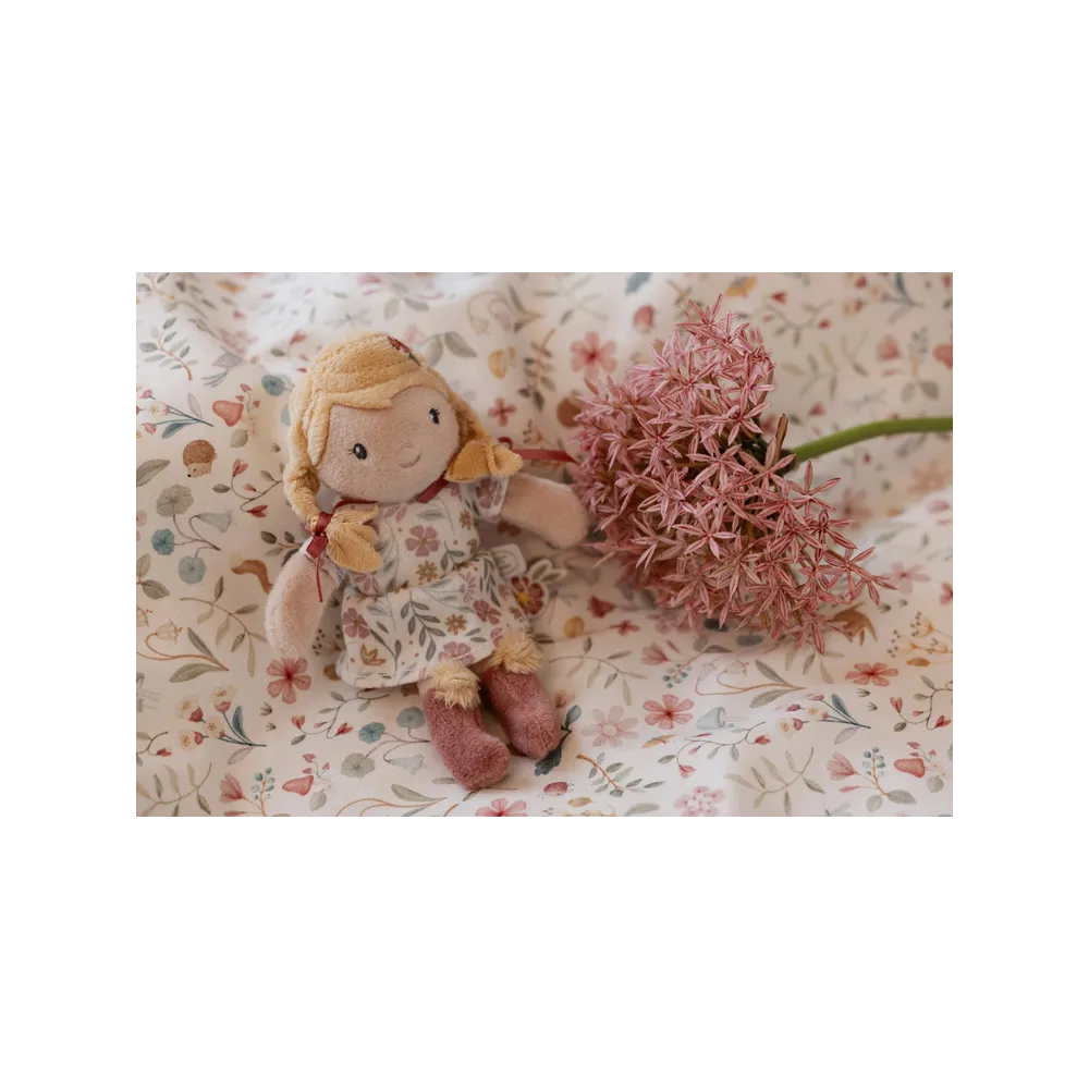 Lalki i akcesoria dla dzieci