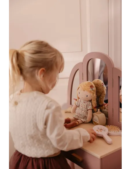 Lalki i akcesoria dla dzieci