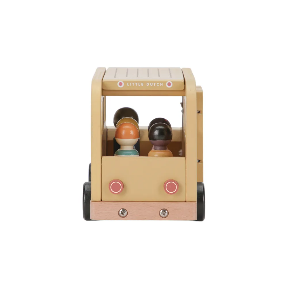 Samochody, garaże, kolejki dla dzieci